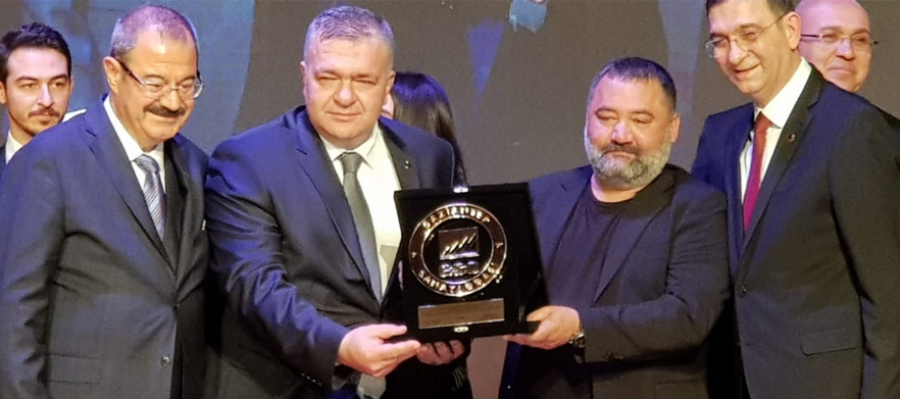 جائزة من جي اس او الى شركة اندر المنيوم